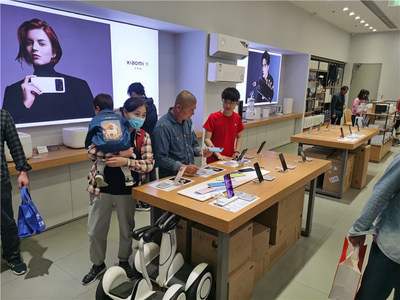 買(mǎi)嗨了！嘉定家電賣(mài)場(chǎng)銷(xiāo)售火爆，電子產(chǎn)品銷(xiāo)量激增三倍